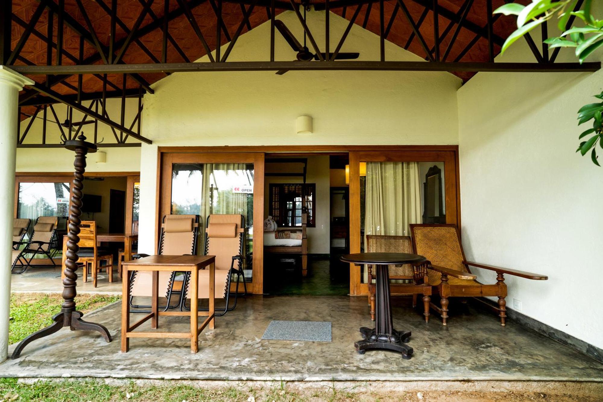 Cranganor History Café&Riverside Château North Paravur Extérieur photo