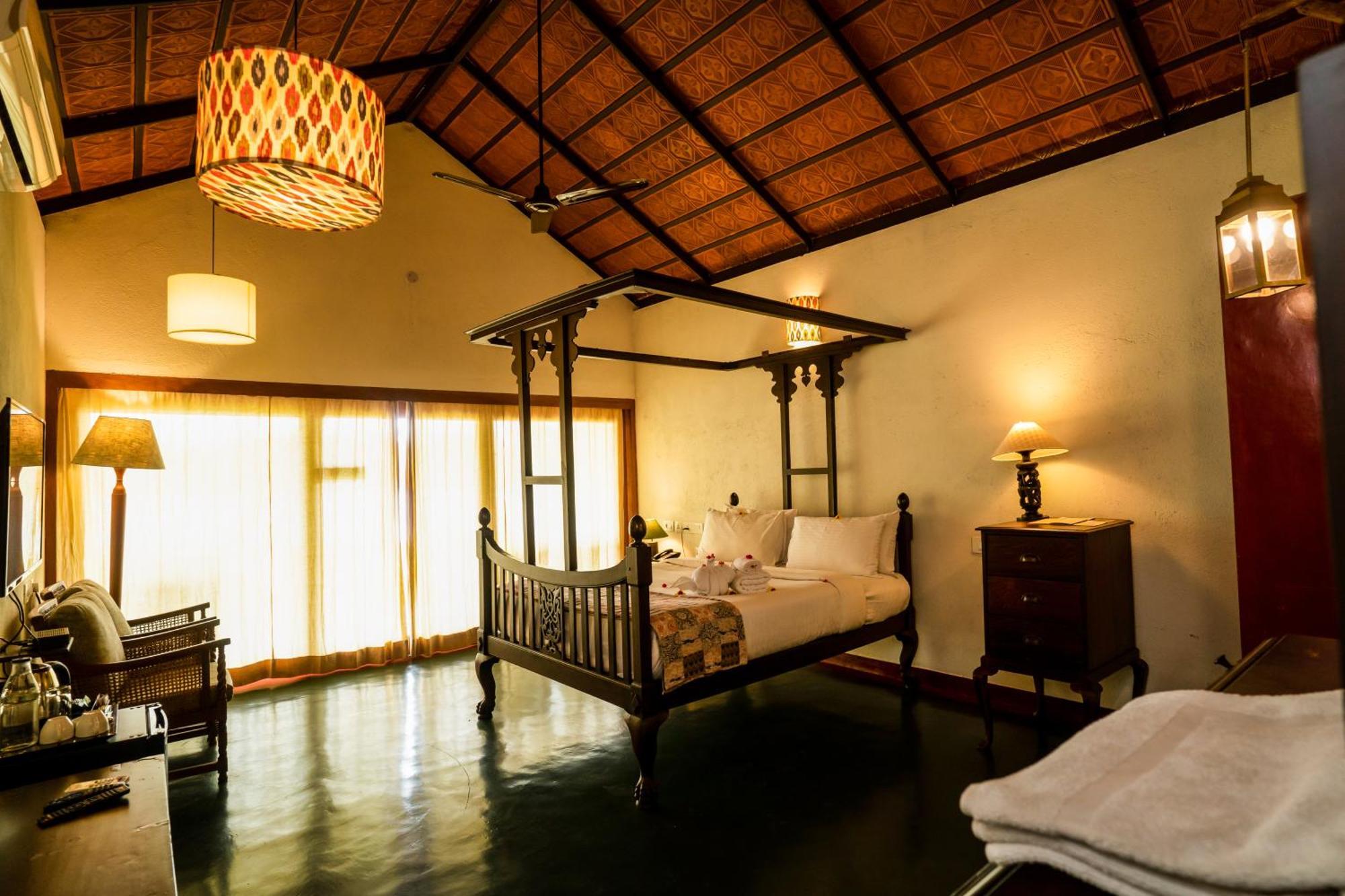 Cranganor History Café&Riverside Château North Paravur Extérieur photo