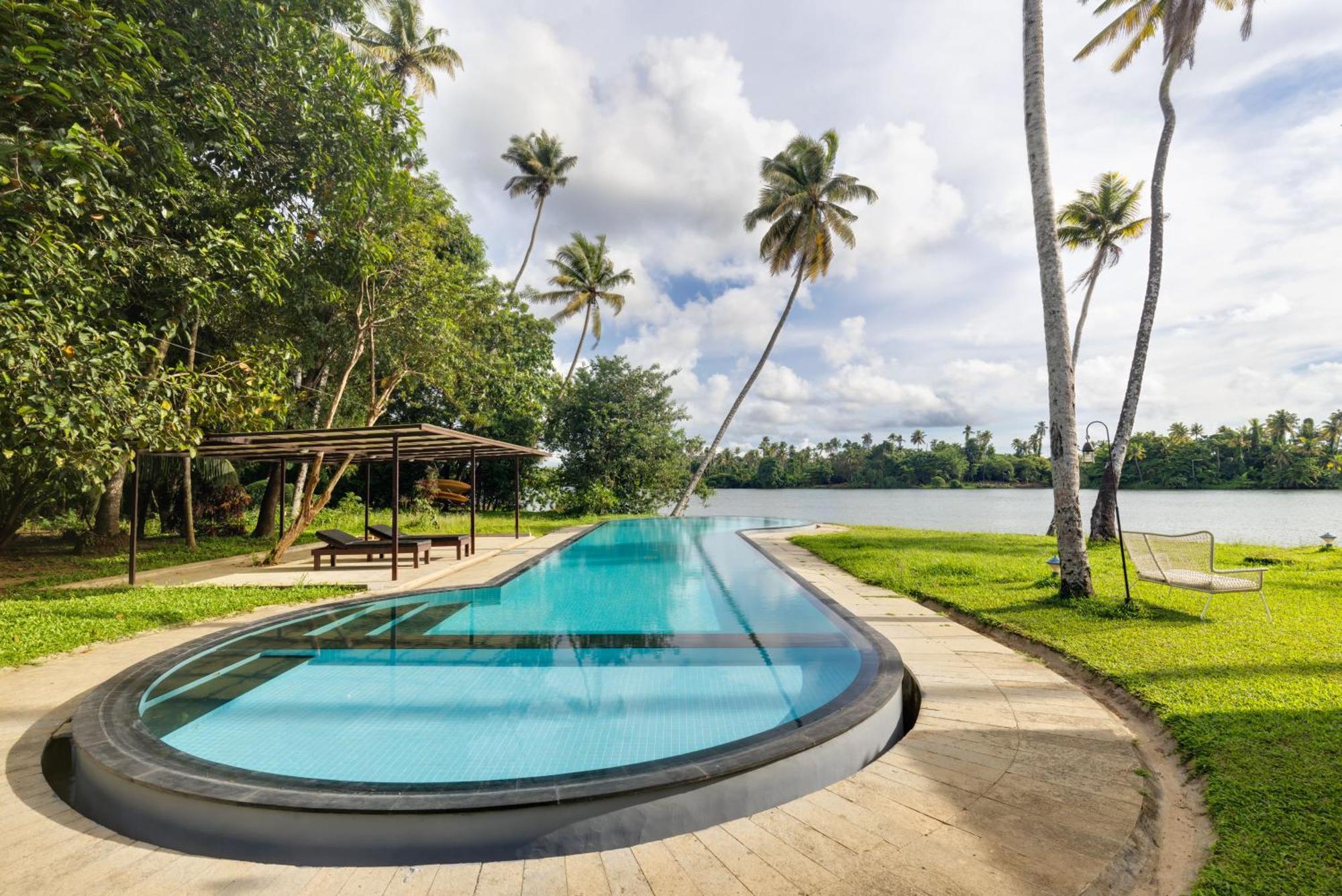 Cranganor History Café&Riverside Château North Paravur Extérieur photo