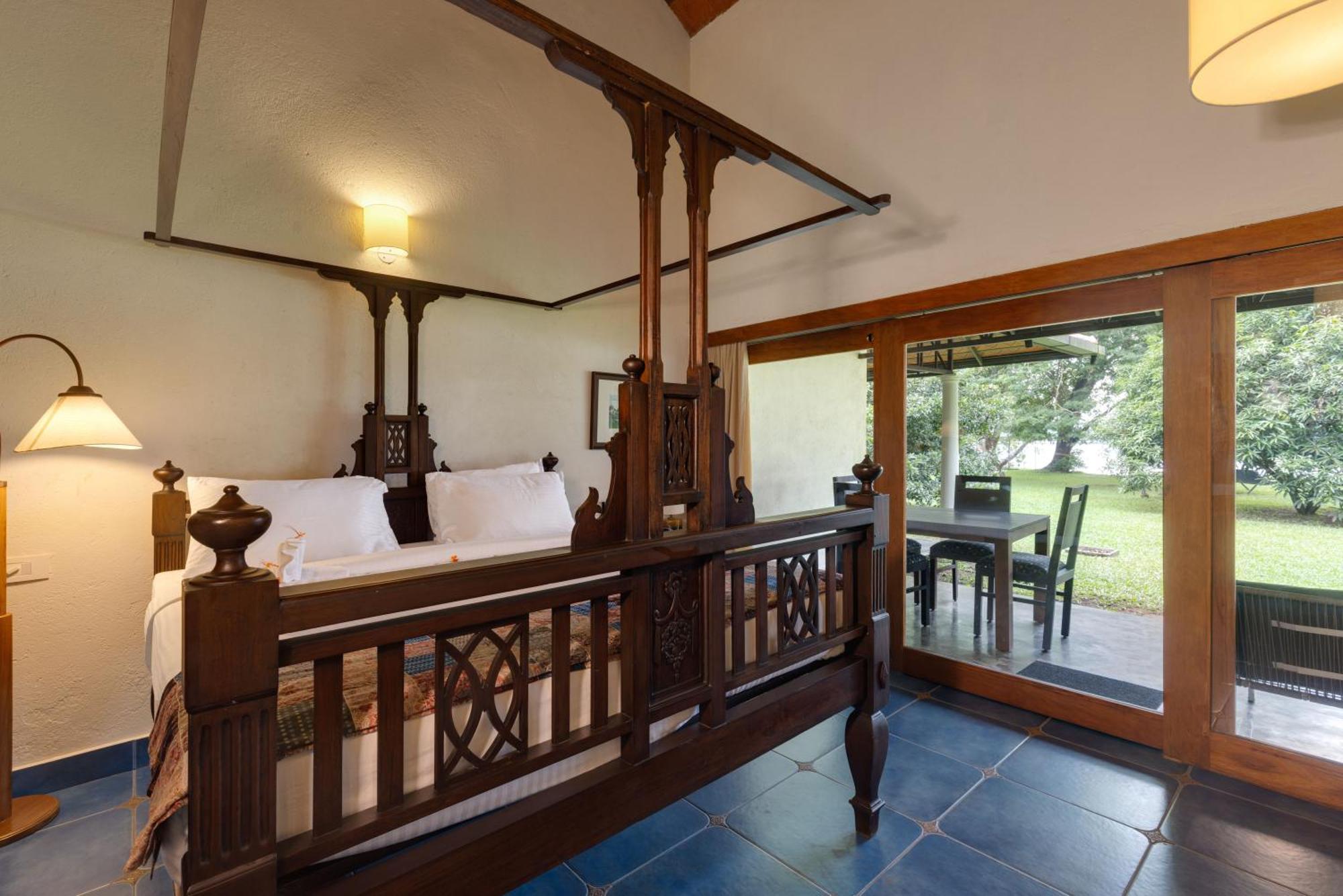 Cranganor History Café&Riverside Château North Paravur Extérieur photo